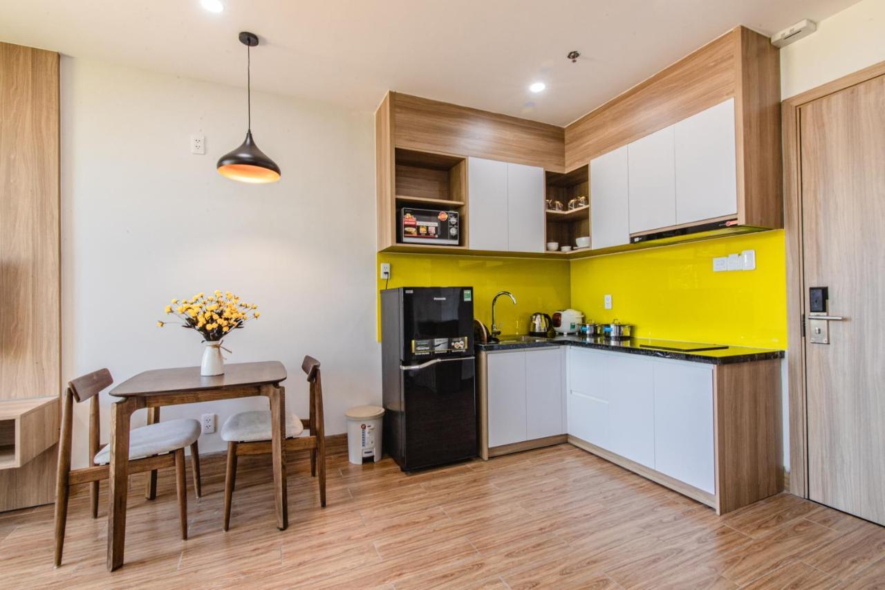 Laurel Apartment *